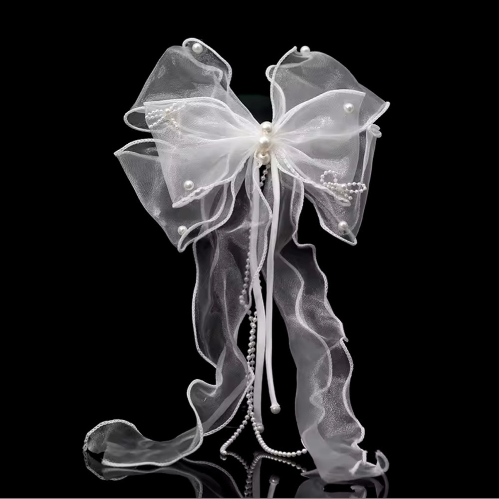 Oversized White Mesh Bow With Pearls Hair Clip